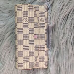Louis Vuitton Damier Azur Portefeiulle Emilie Wallet In Rose Ballerine